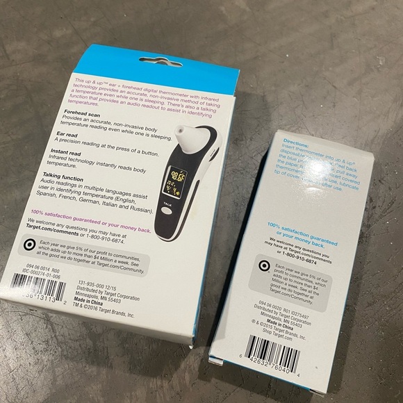 Digital thermometer and probe covers! ACCURATE and NON-INVASIVE - Picture 5 of 6